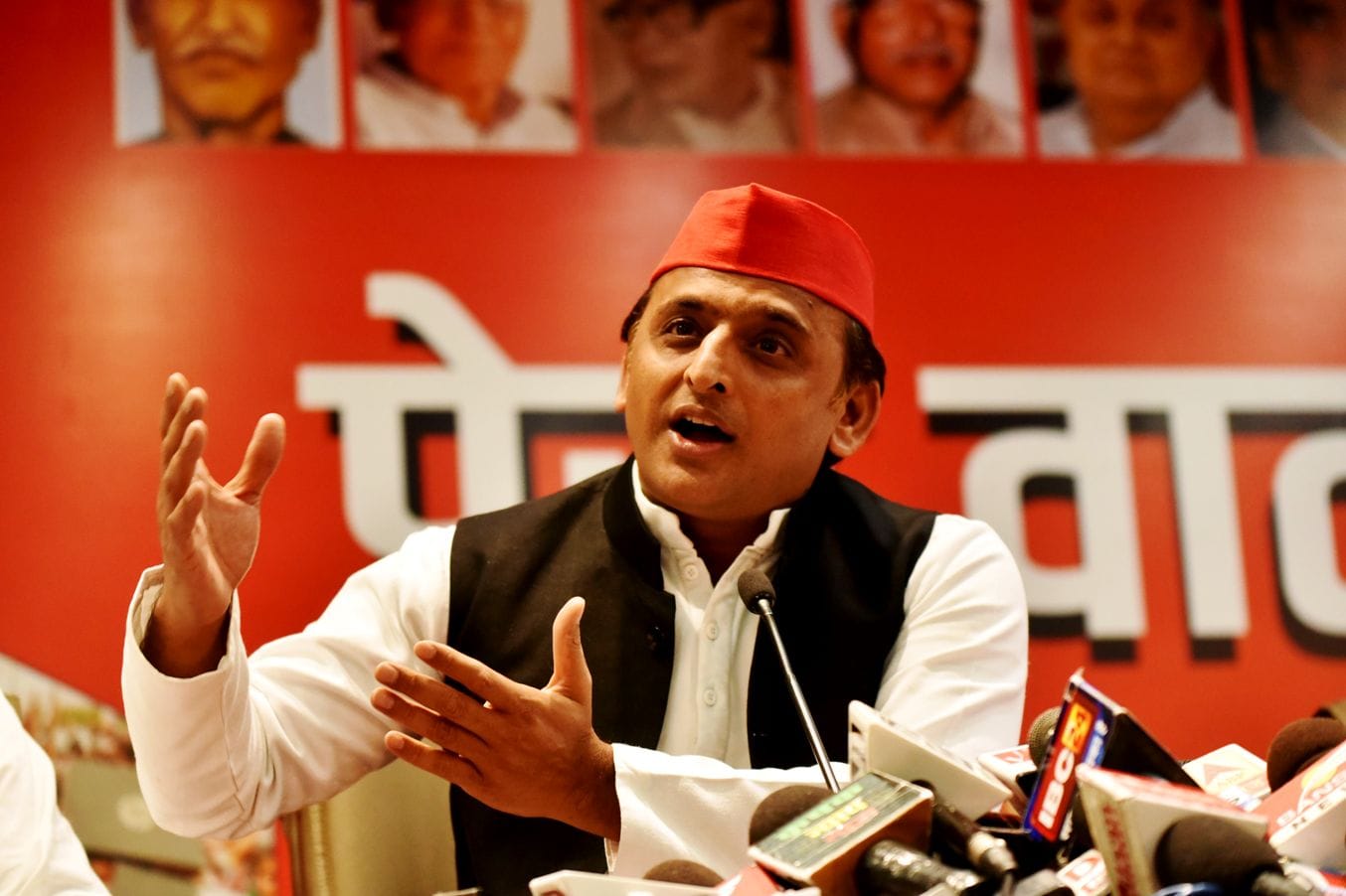 Akhilesh Yadav Biography in Hindi | अखिलेश यादव का जीवन परिचय