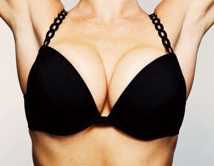 औरतों के छाती से जुड़े रोचक तथ्य-Interesting facts about women’s breasts