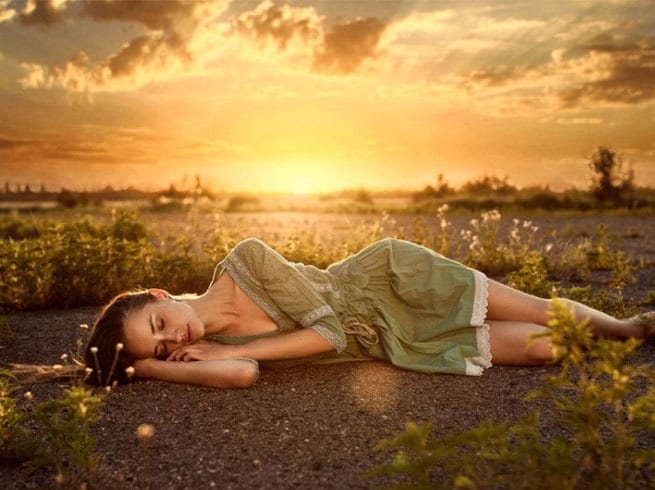 सपनो से जुड़े बेहद मजेदार रोचक तथ्य | Facts About Dreams In Hindi