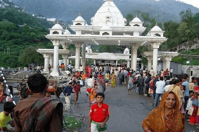Mata Vaishno Devi Mandir History in Hindi (वैष्णो देवी मंदिर का इतिहास और महत्व)